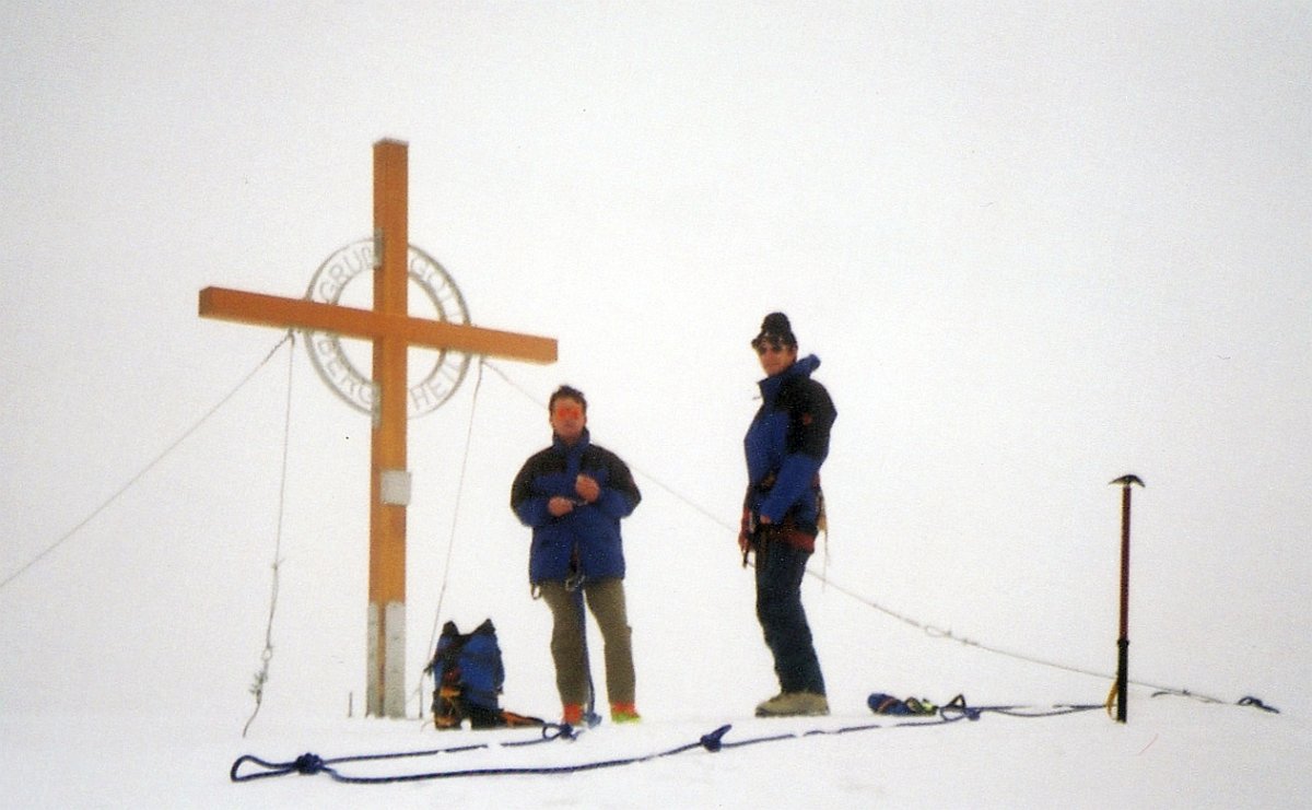 005.JPG - Eine Tour führte uns zunächst auf die Weisseespitze, der Talschlussgipfel des Kaunertales.