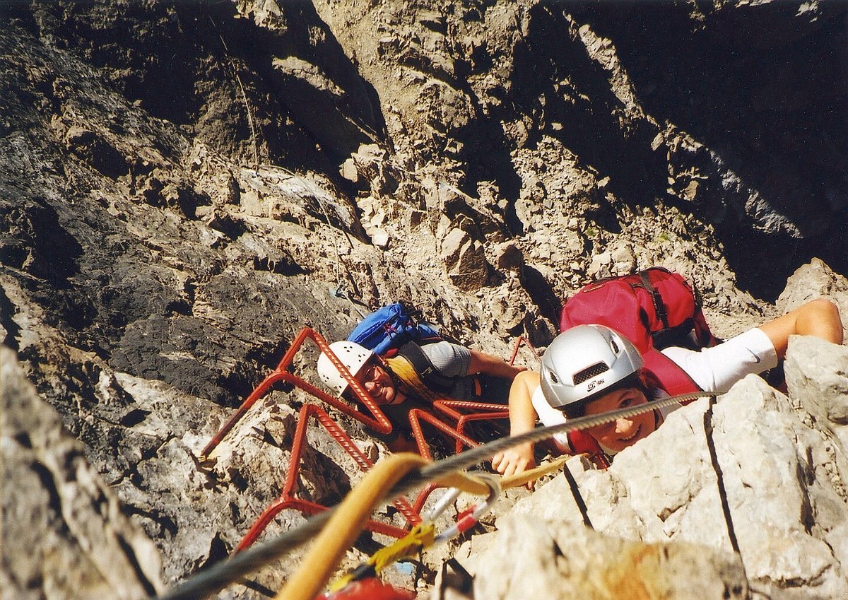 170.JPG - Auf dem Panoramaklettersteig rund um die Karlsbader Hütte in den Lienzer Dolomiten.