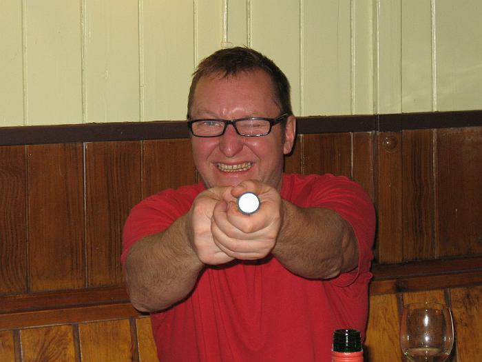 IMG_7648.jpg - Auf der Erich Weinert Hütte wurden schon einige Spass-Knaller abgeschossen.