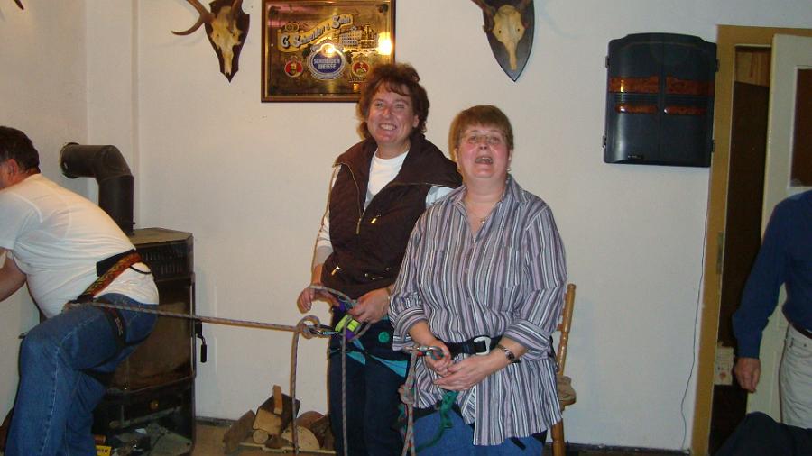 DSC01951.JPG - Die lustige Seilschaft.