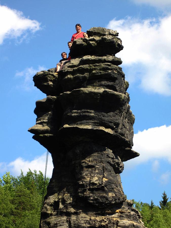 IMG_2156K.jpg - Auf dem Schraubenkopf war gerade Gunters Seilschaft versammelt.